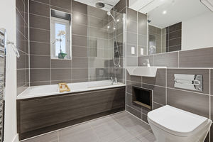 Photo 31- click for photo gallery